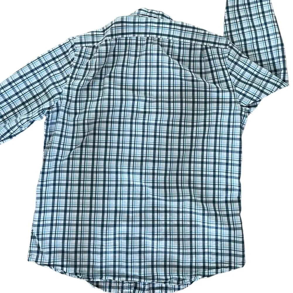 J. CREW OXFORD LONG SLEEVED BUTTON DOWN SHIRT Size L Blue Gray and White Plaid